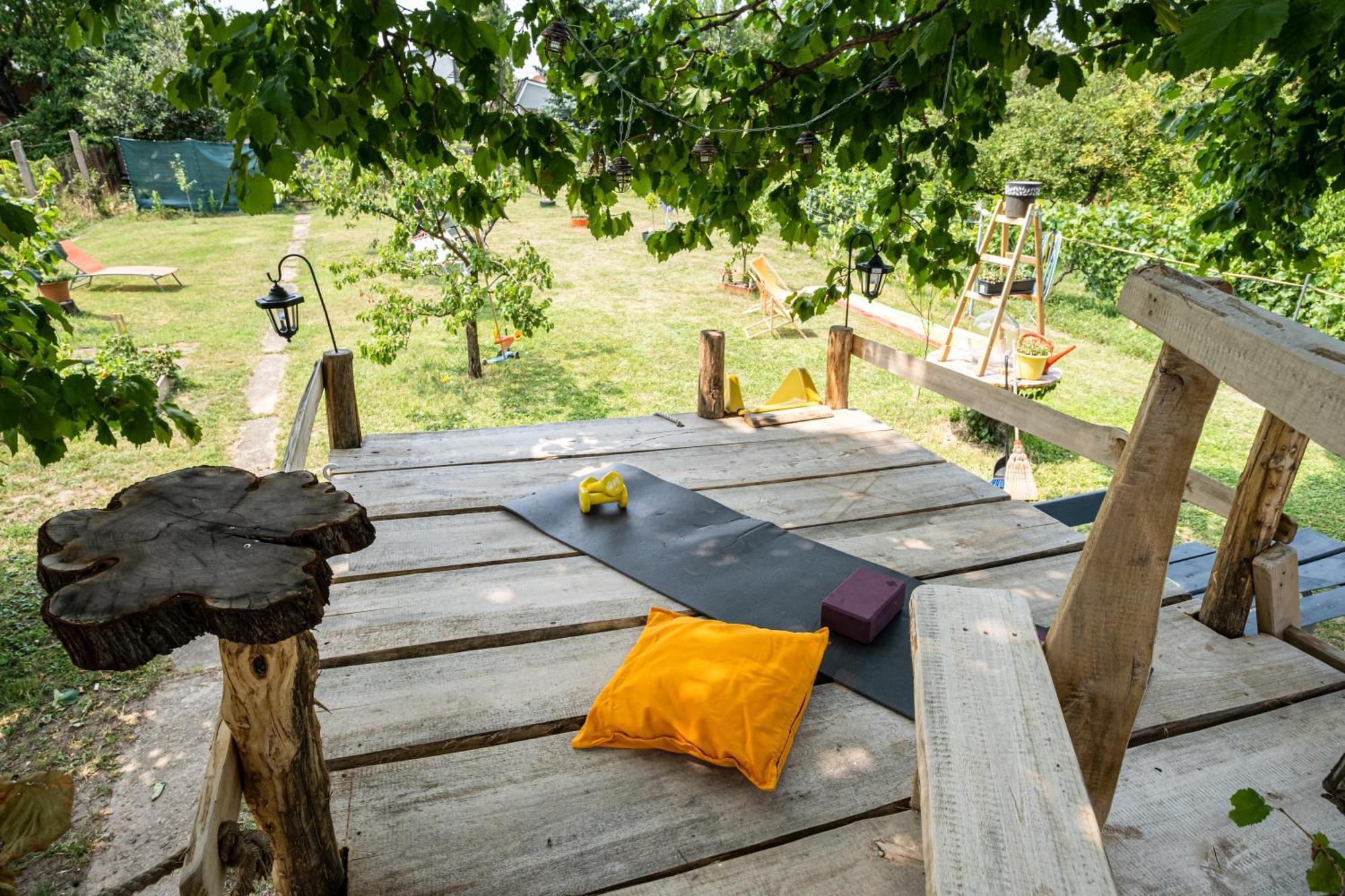 Szuerke Vendeghaz Balatonkenesen Appartement Buitenkant foto